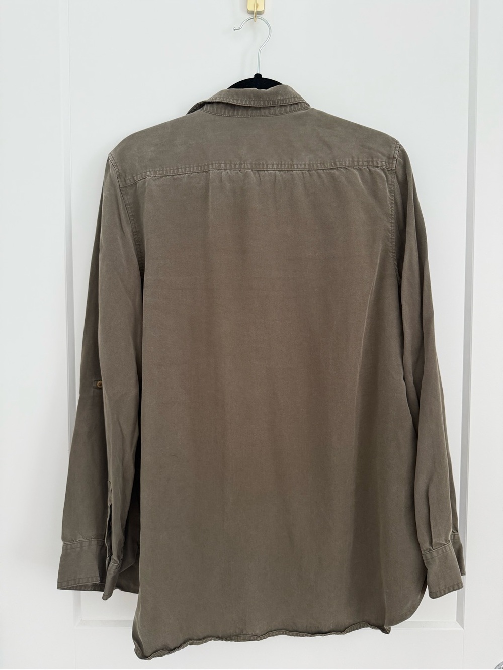 Aritzia Babaton Utility Button-Up Shirt - Olive Green (Size L) - Picture 2 of 3